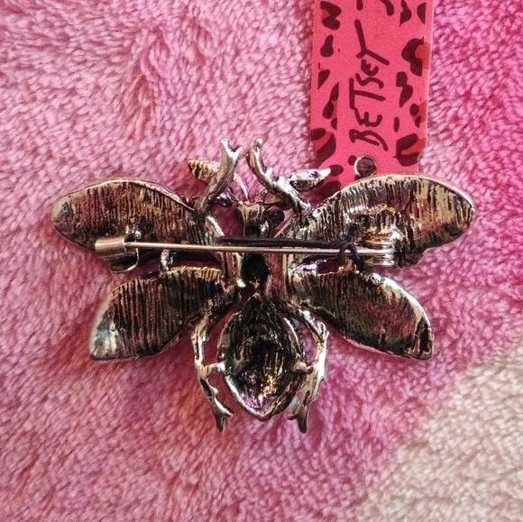 Bug Brooch - Picture 8 of 8